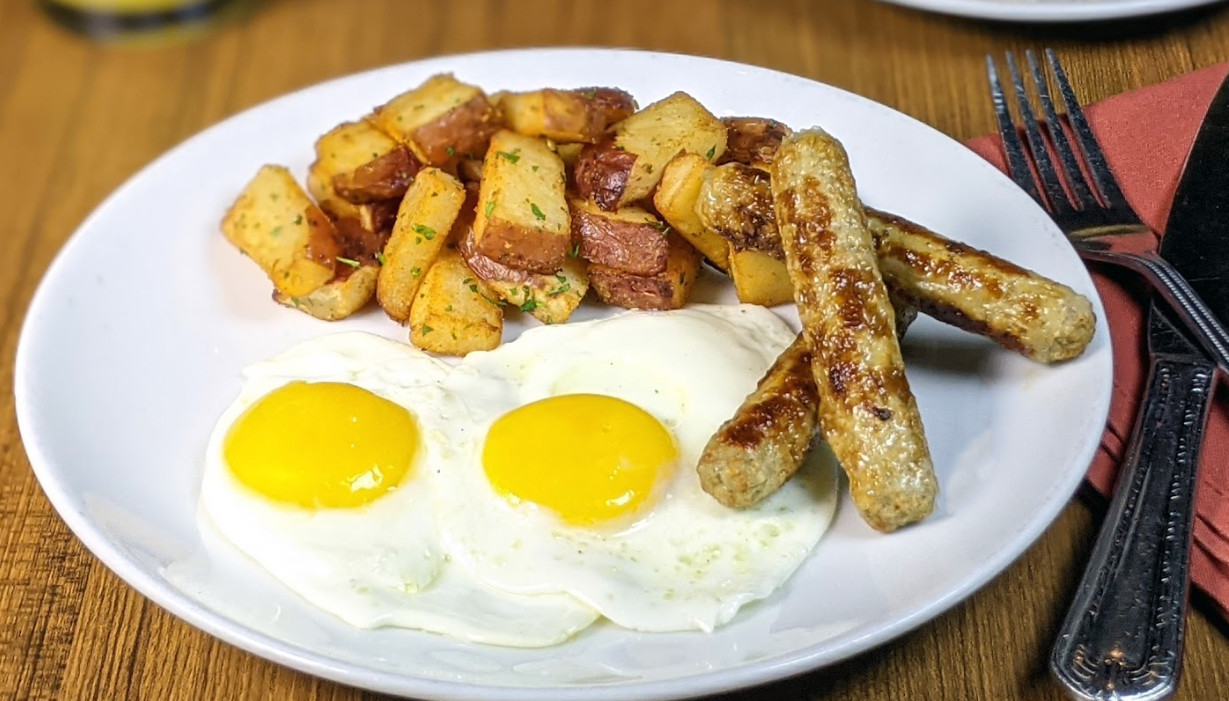 Turkey Sausage & Eggs*